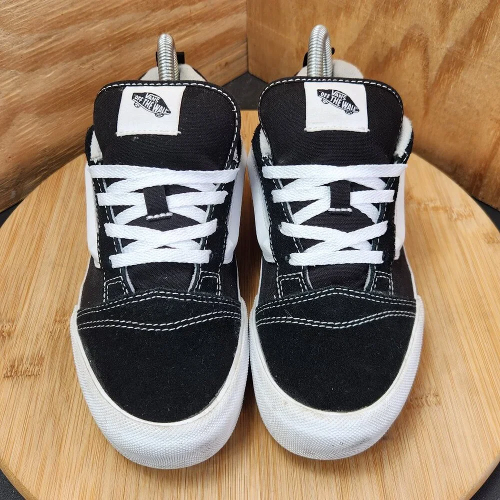 Vans Knu Low Boys Black Sneakers Size 5
